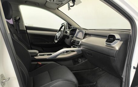 Geely Coolray I, 2023 год, 1 900 000 рублей, 11 фотография