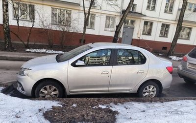 Renault Logan II, 2018 год, 800 000 рублей, 1 фотография