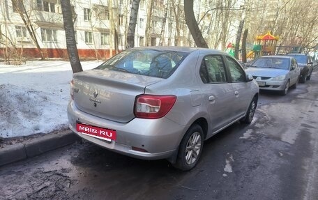 Renault Logan II, 2018 год, 800 000 рублей, 3 фотография