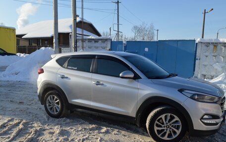 Hyundai Tucson III, 2016 год, 1 750 000 рублей, 2 фотография