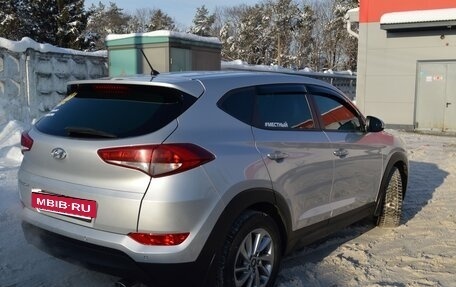 Hyundai Tucson III, 2016 год, 1 750 000 рублей, 3 фотография