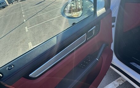 Porsche Cayenne III, 2023 год, 15 500 000 рублей, 11 фотография