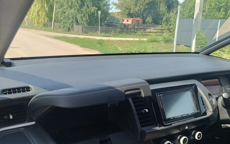 Honda Fit, 2020 год, 1 380 000 рублей, 5 фотография