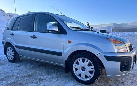 Ford Fusion I, 2006 год, 450 000 рублей, 2 фотография