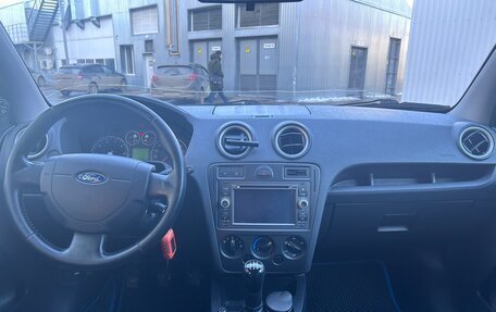 Ford Fusion I, 2006 год, 450 000 рублей, 9 фотография