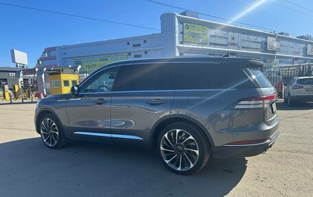 Lincoln Aviator II, 2021 год, 5 100 000 рублей, 3 фотография