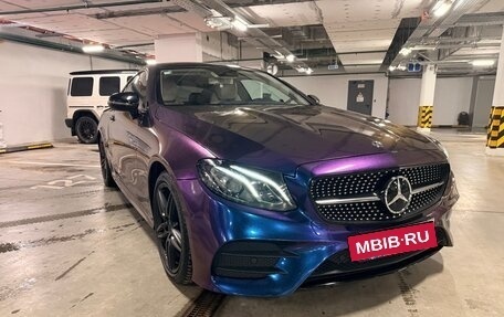 Mercedes-Benz E-Класс, 2017 год, 3 900 000 рублей, 4 фотография