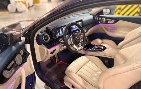 Mercedes-Benz E-Класс, 2017 год, 3 900 000 рублей, 9 фотография