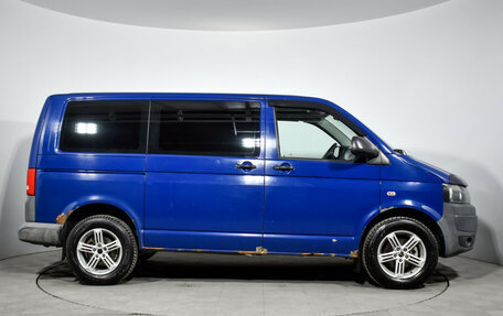 Volkswagen Caravelle T5, 2011 год, 1 690 000 рублей, 4 фотография