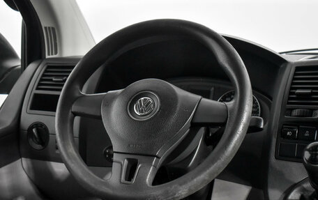 Volkswagen Caravelle T5, 2011 год, 1 690 000 рублей, 16 фотография