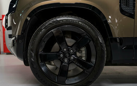 Land Rover Defender II, 2022 год, 9 700 000 рублей, 8 фотография