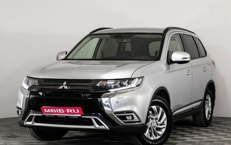 Mitsubishi Outlander III рестайлинг 3, 2021 год, 2 849 000 рублей, 1 фотография