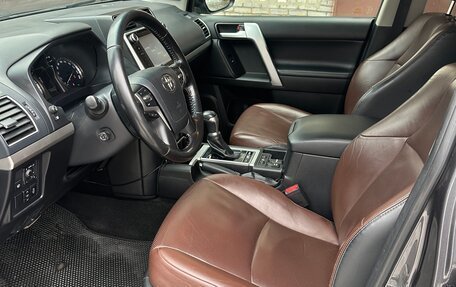 Toyota Land Cruiser Prado 150 рестайлинг 2, 2019 год, 4 950 000 рублей, 12 фотография
