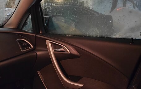 Opel Astra J, 2010 год, 530 000 рублей, 12 фотография