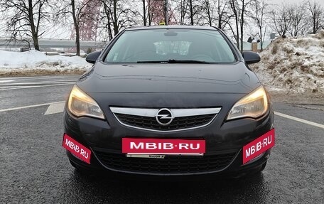 Opel Astra J, 2010 год, 530 000 рублей, 4 фотография