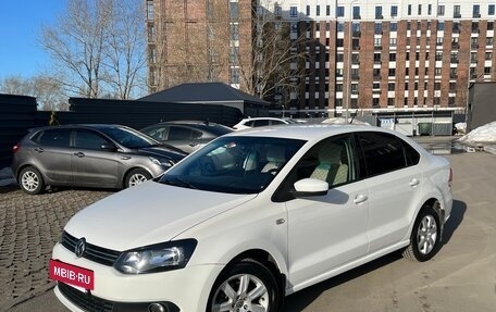 Volkswagen Polo VI (EU Market), 2013 год, 730 000 рублей, 5 фотография