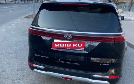 KIA Carnival, 2021 год, 3 850 000 рублей, 5 фотография