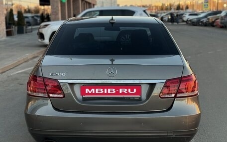 Mercedes-Benz E-Класс, 2012 год, 1 200 000 рублей, 5 фотография