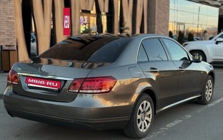 Mercedes-Benz E-Класс, 2012 год, 1 200 000 рублей, 4 фотография