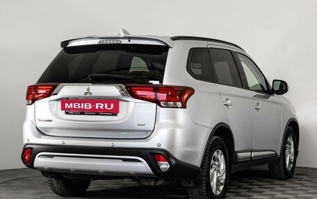 Mitsubishi Outlander III рестайлинг 3, 2021 год, 2 849 000 рублей, 5 фотография