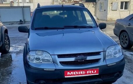 Chevrolet Niva I рестайлинг, 2009 год, 365 000 рублей, 1 фотография