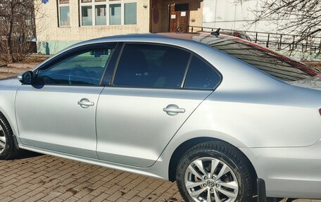 Volkswagen Jetta VI, 2012 год, 998 000 рублей, 4 фотография