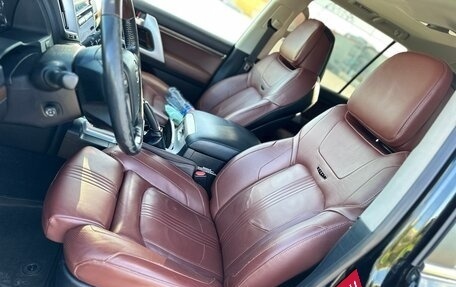 Toyota Land Cruiser 200, 2015 год, 5 300 000 рублей, 9 фотография