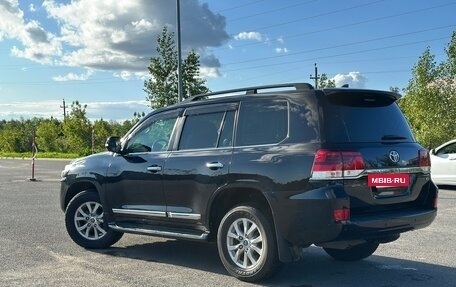 Toyota Land Cruiser 200, 2015 год, 5 300 000 рублей, 3 фотография