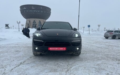 Porsche Cayenne III, 2013 год, 2 700 000 рублей, 2 фотография