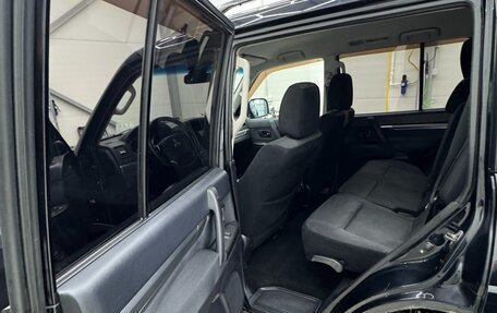 Mitsubishi Pajero IV, 2011 год, 1 650 000 рублей, 6 фотография