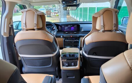 KIA Carnival, 2021 год, 3 875 000 рублей, 21 фотография