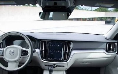 Volvo V60 II, 2021 год, 2 550 000 рублей, 1 фотография