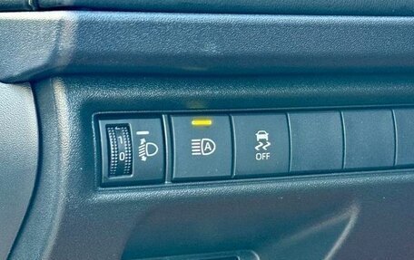 Toyota Camry, 2025 год, 28 фотография