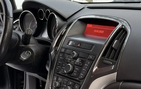 Opel Astra J, 2013 год, 666 000 рублей, 8 фотография