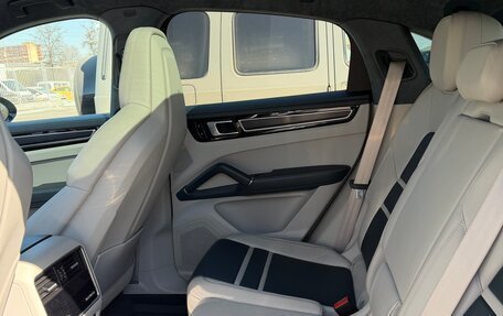 Porsche Cayenne III, 2021 год, 10 900 000 рублей, 6 фотография