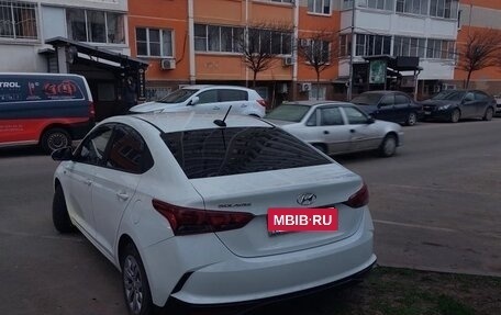 Hyundai Solaris II рестайлинг, 2021 год, 1 650 000 рублей, 4 фотография