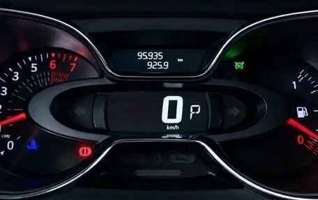 Renault Kaptur I рестайлинг, 2017 год, 1 640 000 рублей, 6 фотография