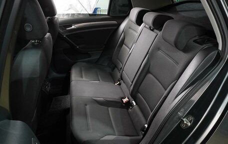 Volkswagen Golf VII, 2018 год, 1 889 000 рублей, 9 фотография