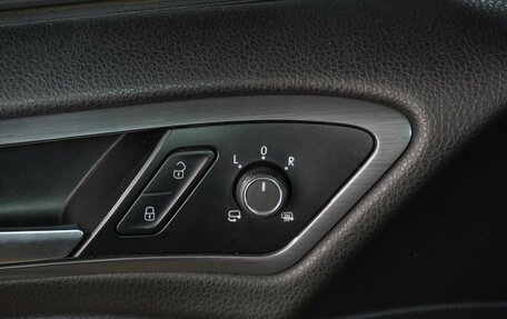 Volkswagen Golf VII, 2018 год, 1 889 000 рублей, 12 фотография