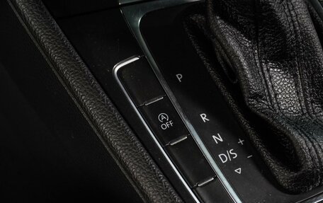 Volkswagen Golf VII, 2018 год, 1 889 000 рублей, 18 фотография