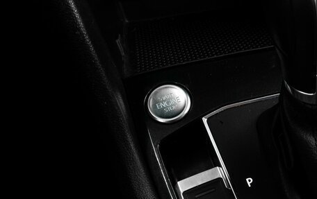 Volkswagen Tiguan II, 2018 год, 2 299 000 рублей, 18 фотография