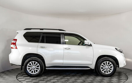 Toyota Land Cruiser Prado 150 рестайлинг 2, 2016 год, 2 999 000 рублей, 5 фотография