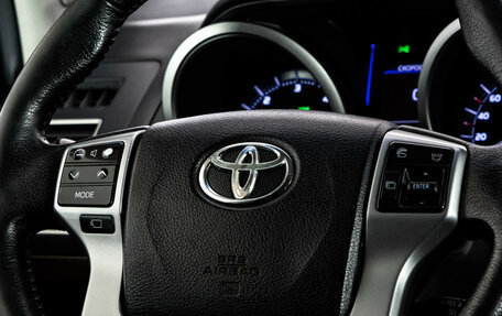 Toyota Land Cruiser Prado 150 рестайлинг 2, 2016 год, 2 999 000 рублей, 13 фотография