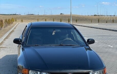 Mitsubishi Galant VIII, 2000 год, 400 000 рублей, 3 фотография