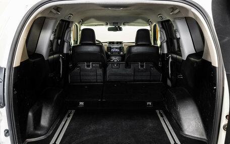 Toyota Land Cruiser Prado 150 рестайлинг 2, 2016 год, 2 999 000 рублей, 27 фотография