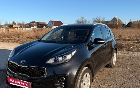 KIA Sportage IV рестайлинг, 2016 год, 2 100 000 рублей, 3 фотография