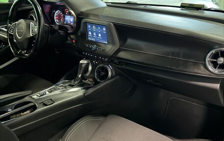 Chevrolet Camaro VI, 2018 год, 2 790 000 рублей, 7 фотография