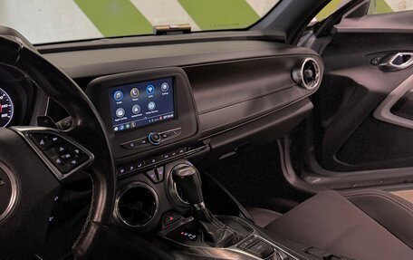 Chevrolet Camaro VI, 2018 год, 2 790 000 рублей, 4 фотография