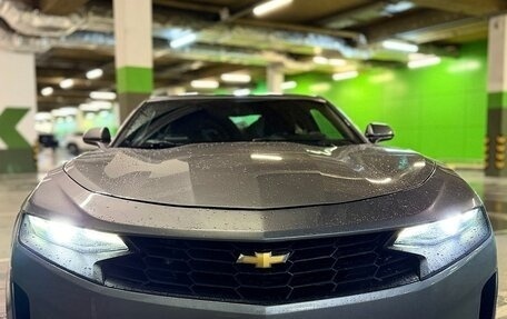 Chevrolet Camaro VI, 2018 год, 2 790 000 рублей, 2 фотография