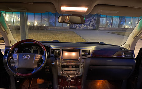 Lexus LX III, 2011 год, 3 400 000 рублей, 6 фотография